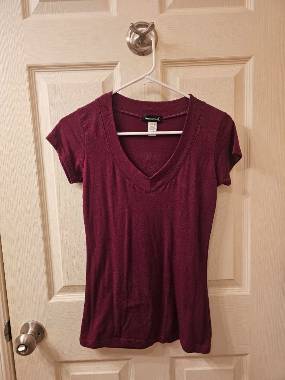Wet Seal Medium Maroon V-Neck Shirt